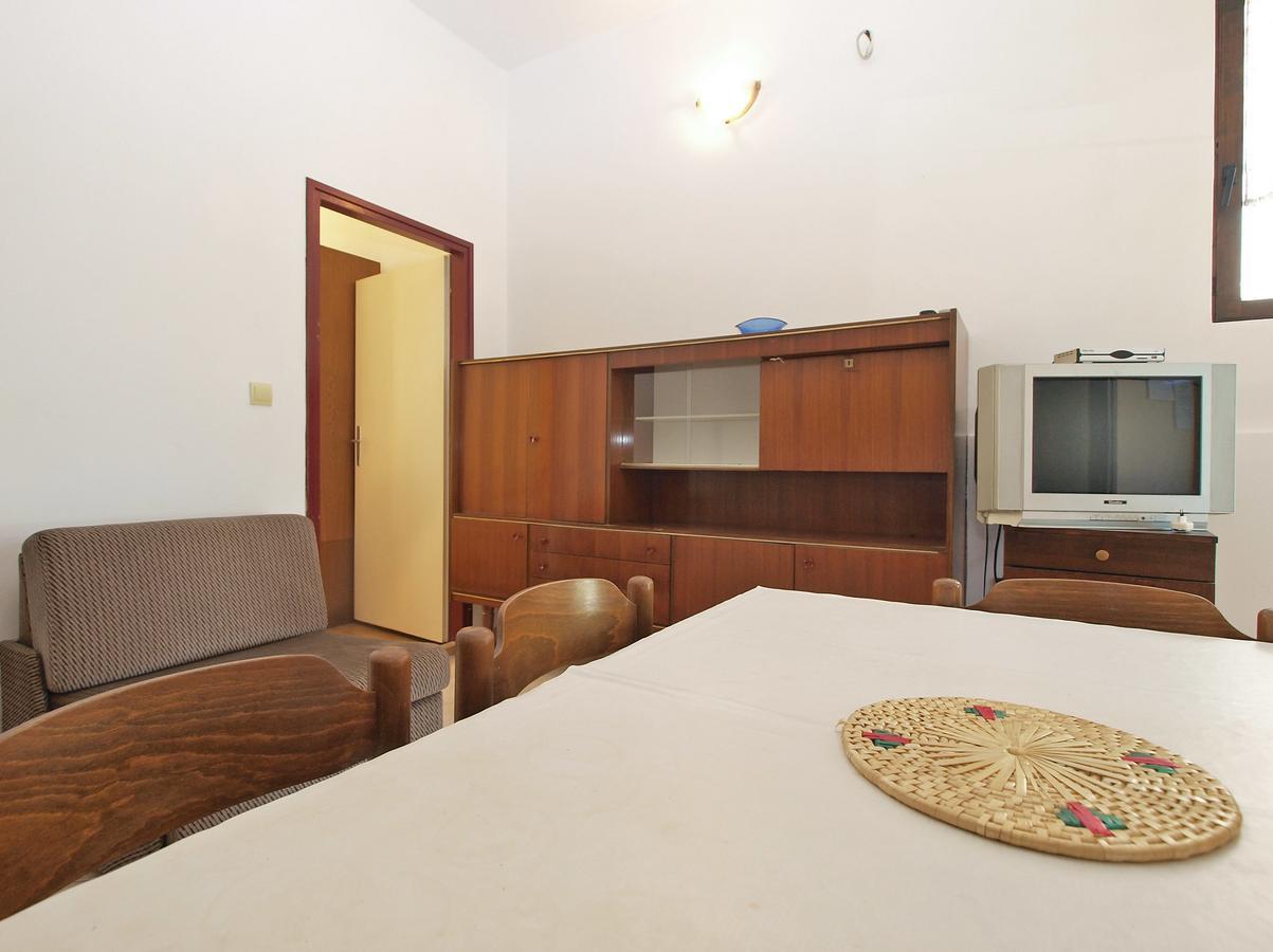 Apartment Sonja 695 Pula Exterior photo
